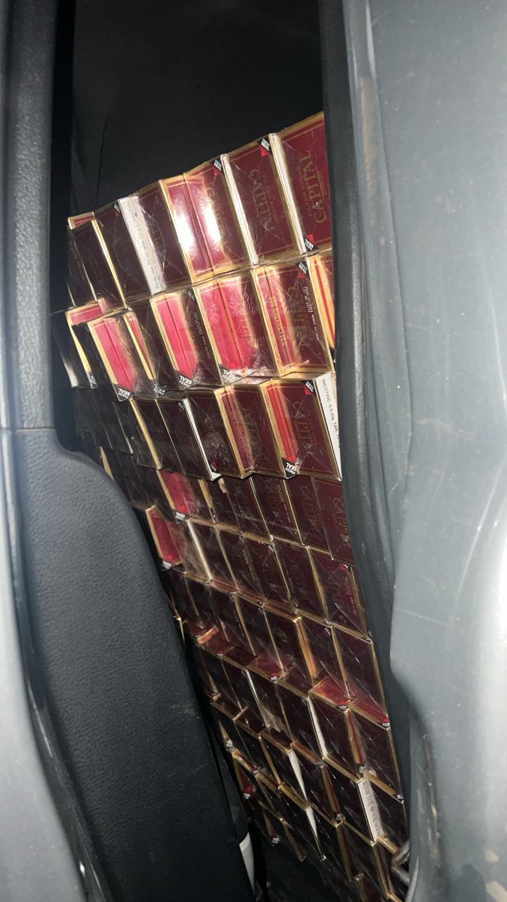 Otro contrabando de 375,000 cigarrillos ilícitos fue ocupado por el Ejército durante operativo realizado en Montecristi