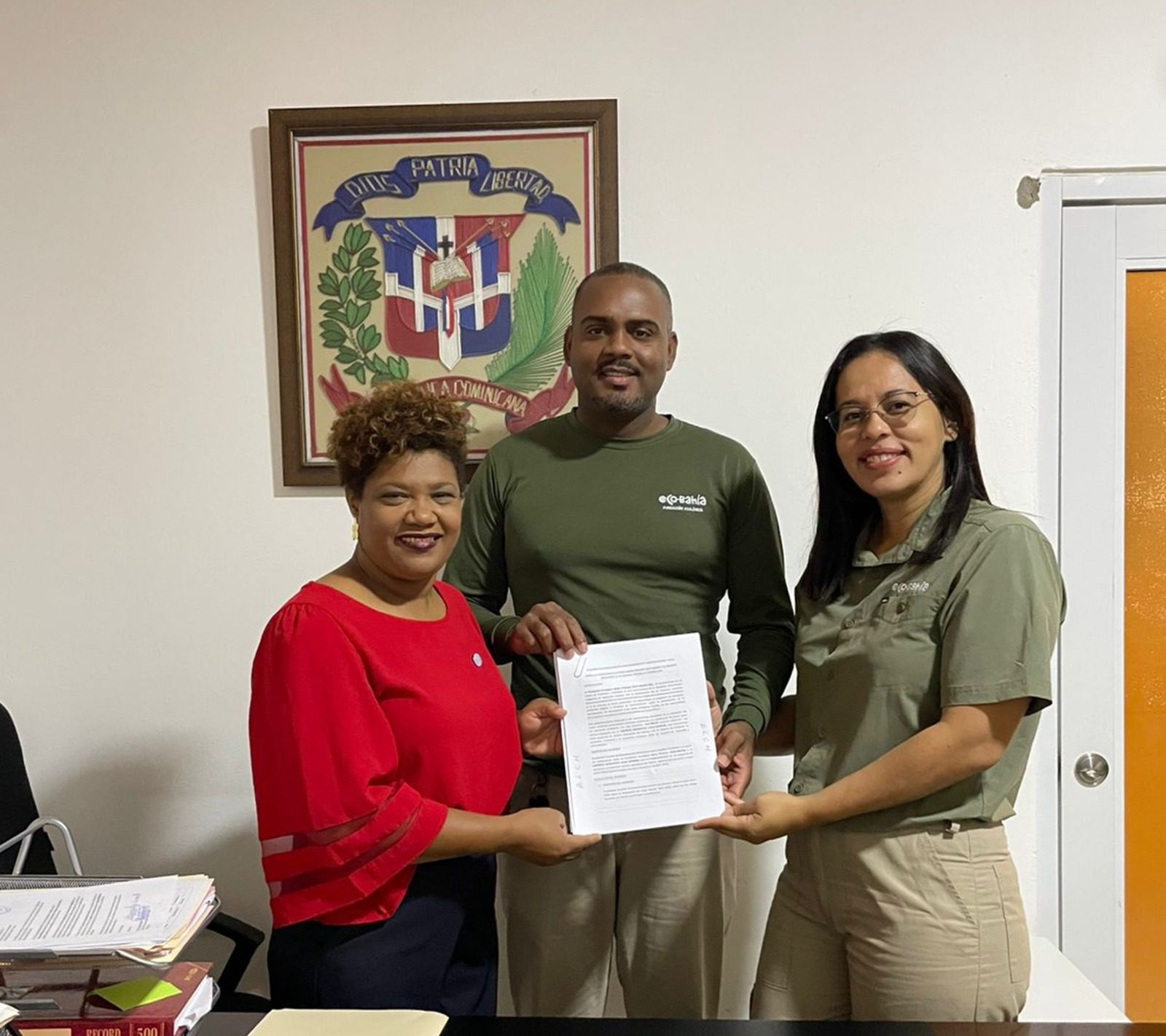 Fundación Eco-Bahia y Distritos Educativos de zonas turísticas de RD firman acuerdo para fortalecer la educación ambiental