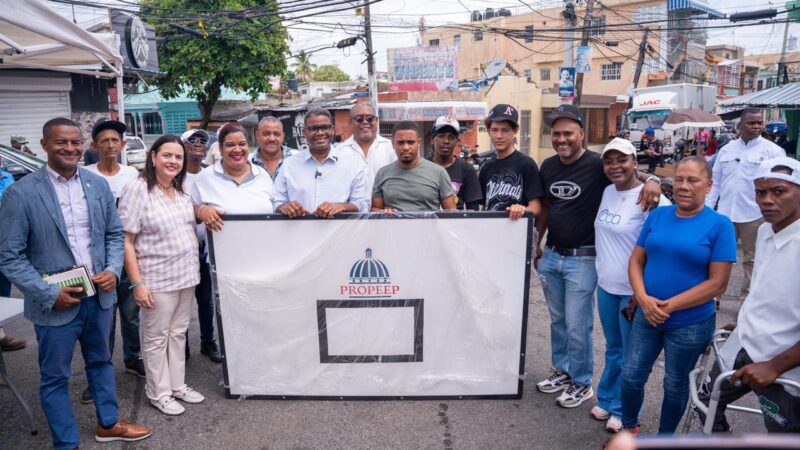 Robert Polanco asegura el Gobierno realiza una intervención integral y sostenida en el sector Capotillo