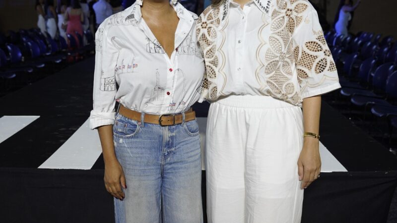 “Piel Azul 2025”: El denim renace como moda sostenible en manos de Nina Vásquez