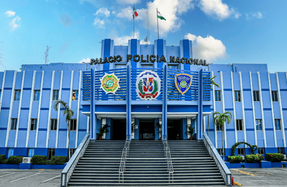 PN retiene 02 motocicletas y detiene 03 personas en flagrante delito realizando carreras clandestinas y calibrando las mismas en el Malecón de SPM