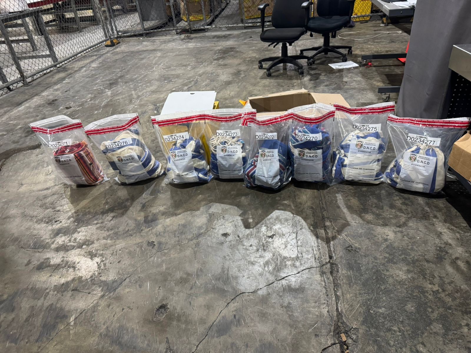 DNCD frustra envío de nueve hamacas de telas impregnada con presunta cocaína
