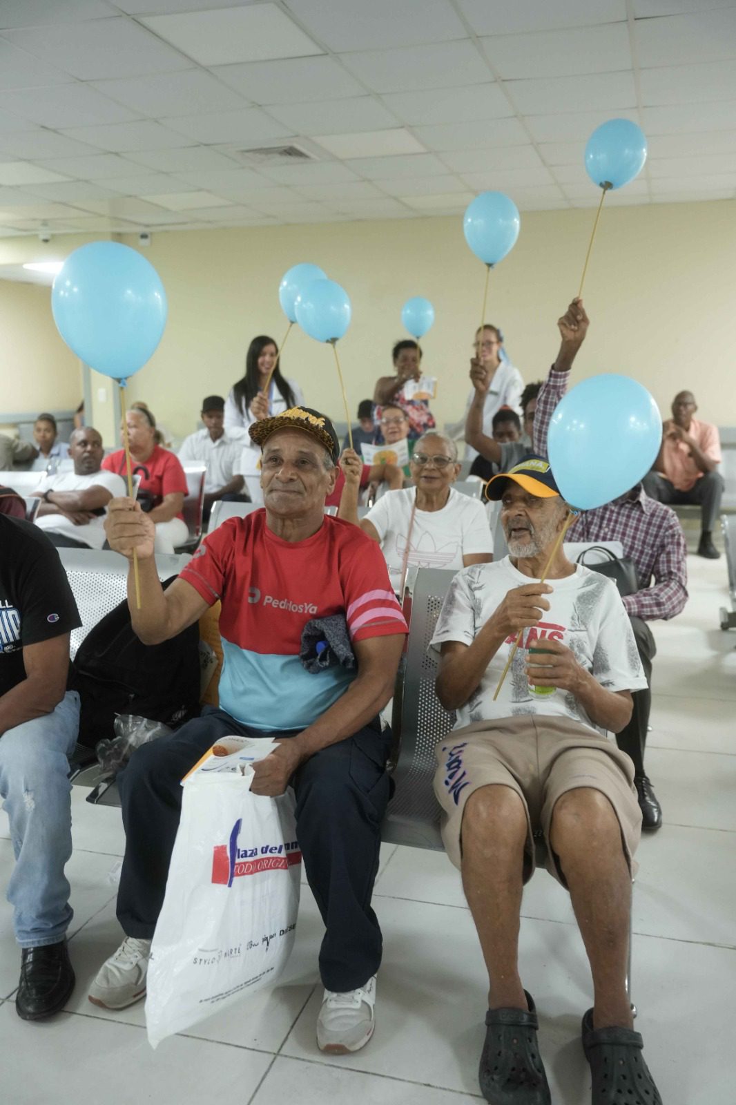 Hospital Moscoso Puello realiza jornada educativa y preventiva en el Mes de la Concientización sobre la Diabetes
