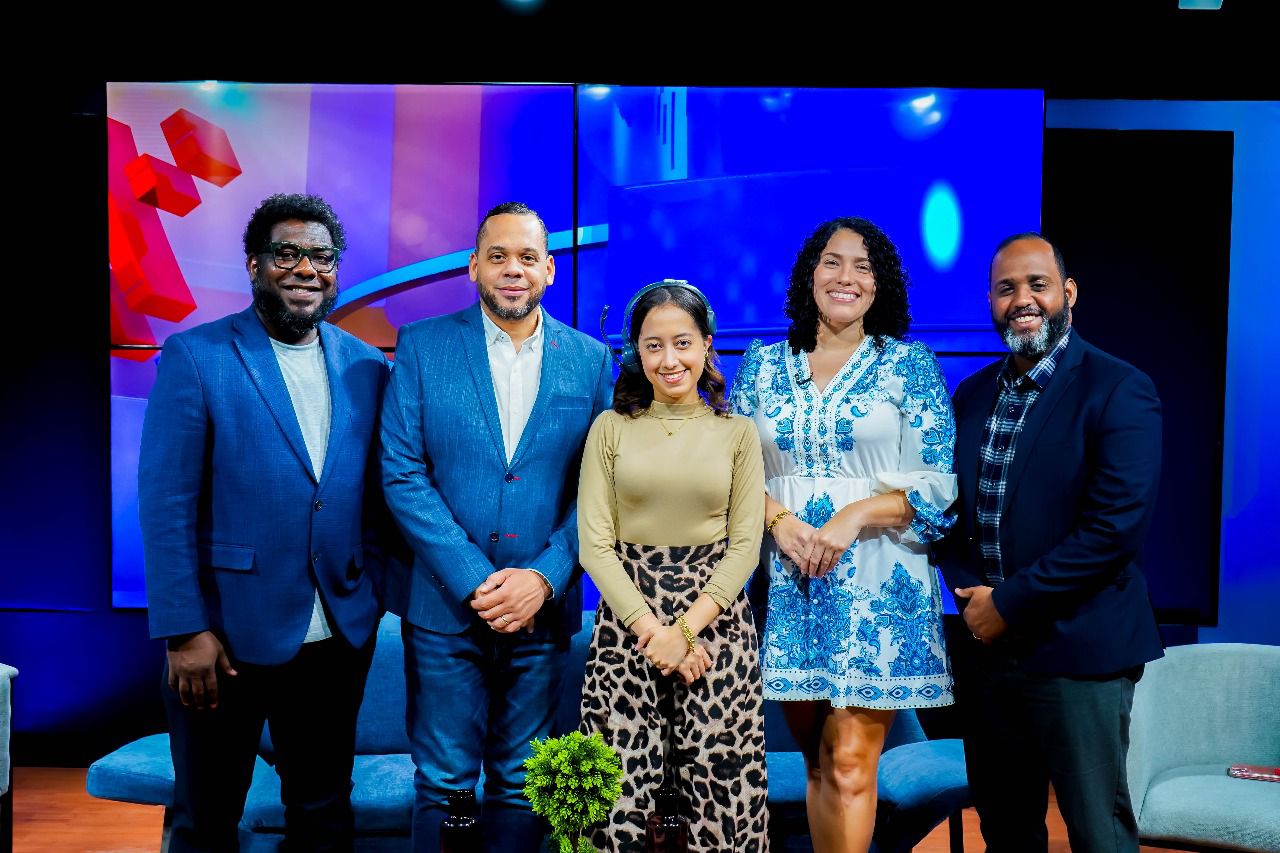 Amé Informativo celebra su segundo aniversario en la pantalla de amé TV
