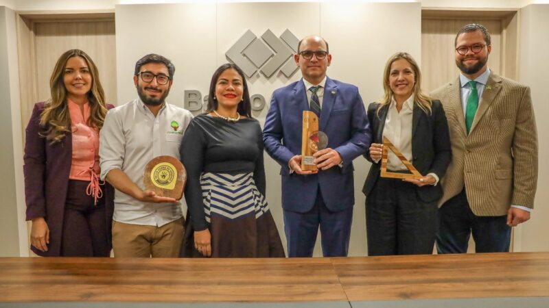 Banco Caribe reafirma liderazgo en sostenibilidad por obtención “Sello Verde de Verdad”