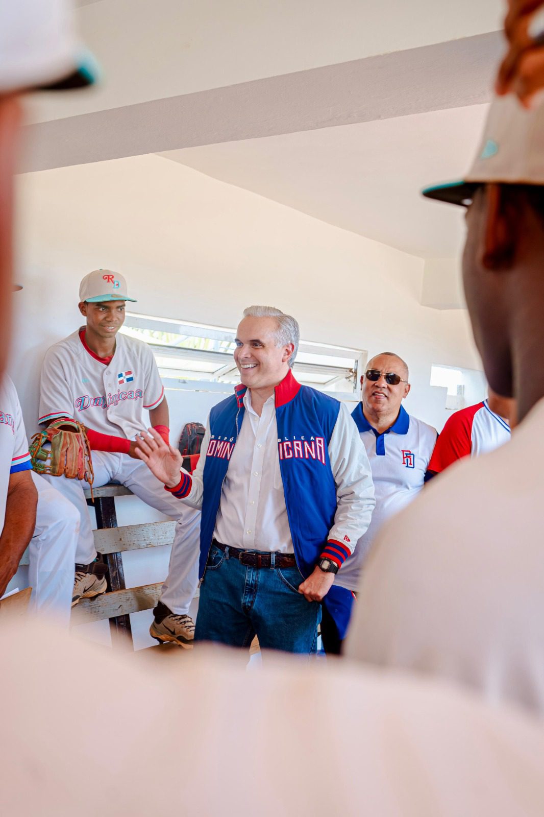 Ministro Luis Miguel De Camps resalta alianza indisoluble entre educación y deportes durante competencia internacional de prospectos