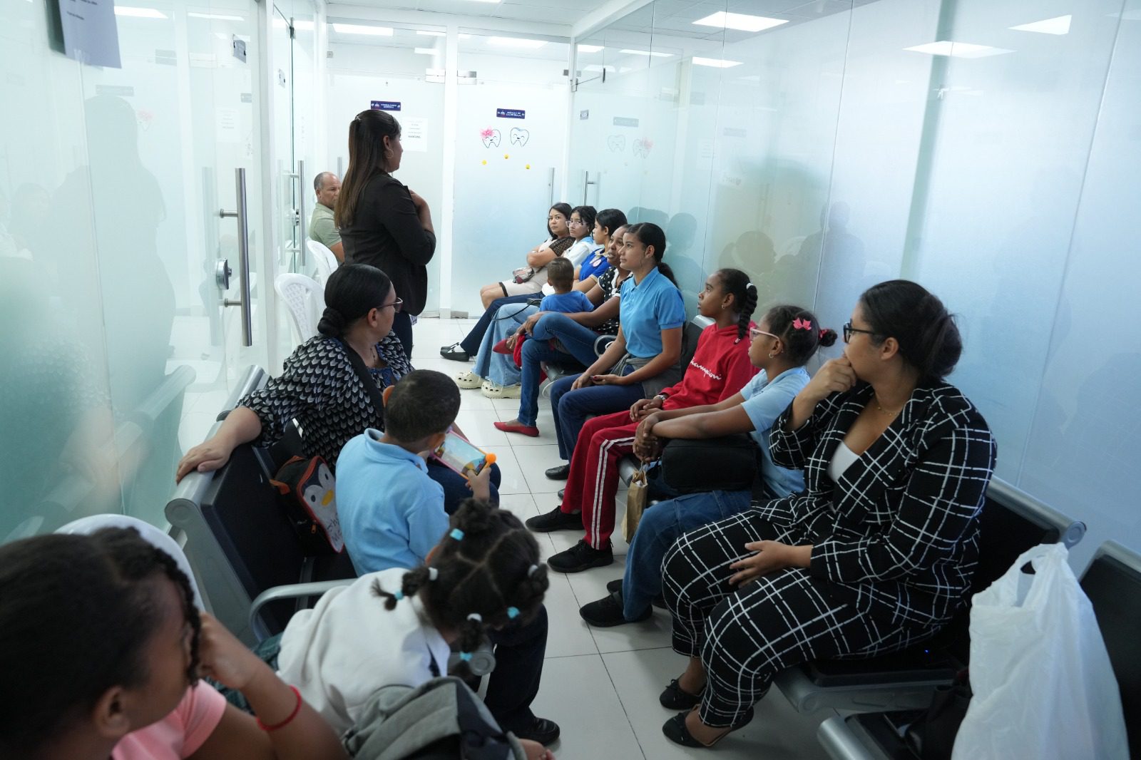 INABIE recibe y atiende más de 300 citas médicas estudiantiles en primer mes de este año escolar a través del SISBIE
