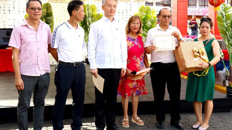 Barrio Chino celebra el Festival de Medio Otoño y el Día Nacional de China