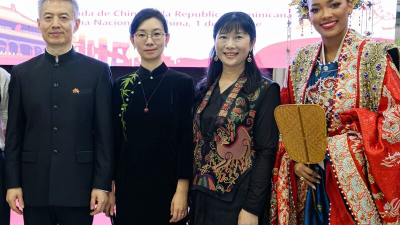 Embajada de China en RD destaca participación de GEMA Academy en la recepción por su 76 aniversario