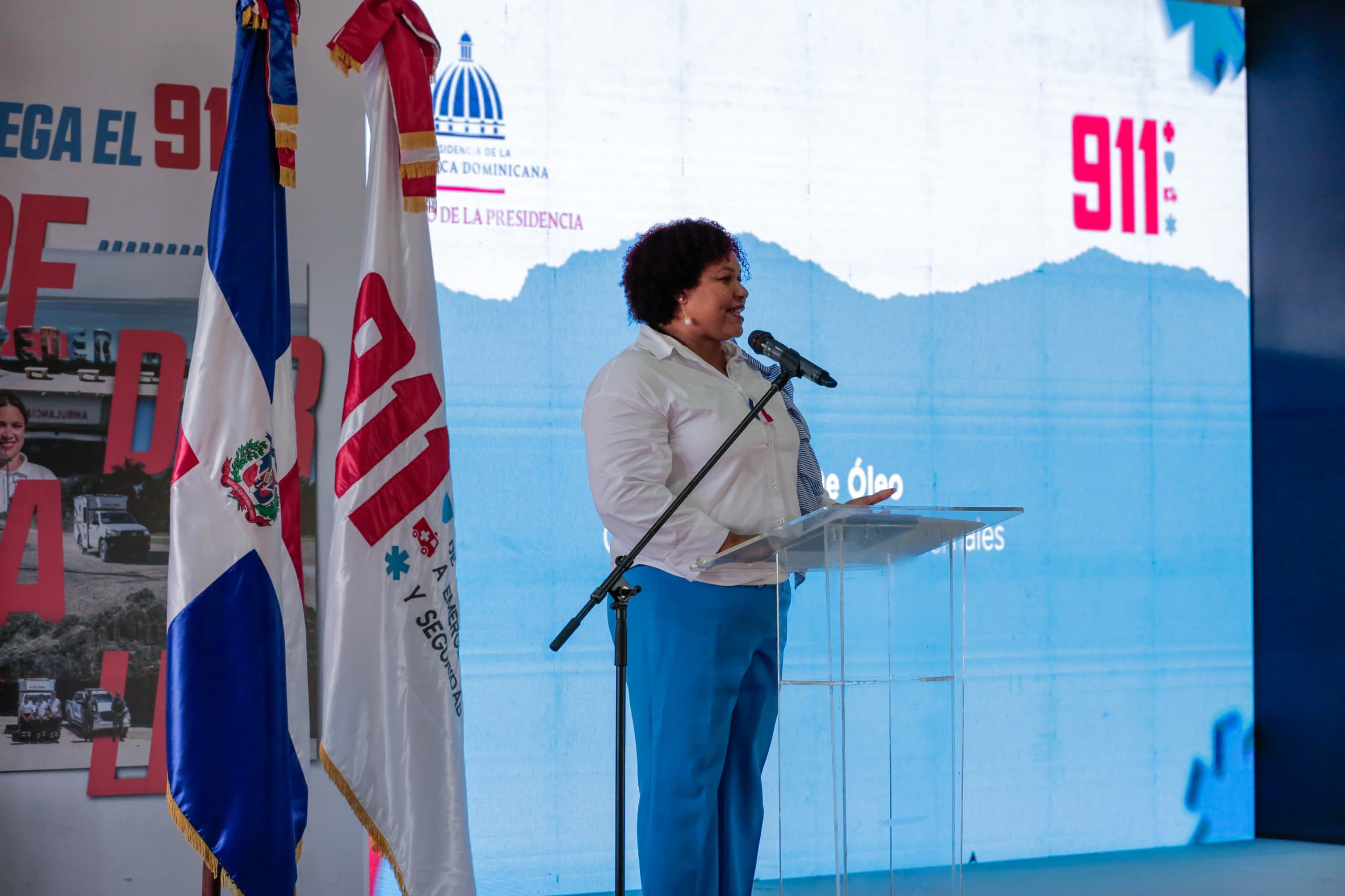 Gobierno amplía cobertura del Sistema 911 con inicio de operaciones en la provincia Pedernales