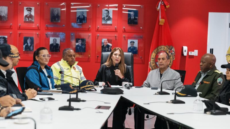 Carolina da seguimiento a medidas por onda tropical y exhorta a ciudadanos a colaborar
