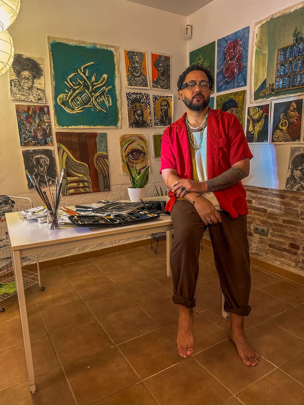 Kashmir Jones cautivó al público barcelonés con su arte en vivo