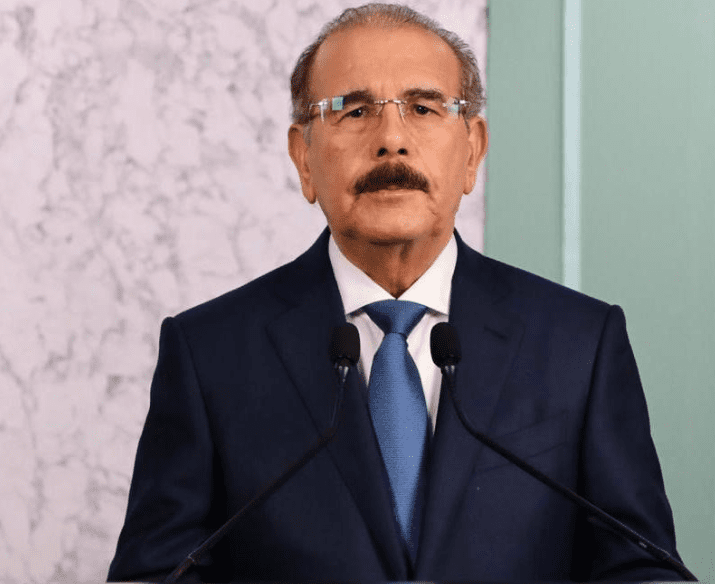 Danilo Medina: “Yo fui al Gobierno a servir”