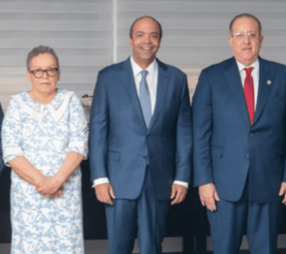 Miriam Germán Brito ocupa vicepresidencia del Consejo de Directores de Refidomsa