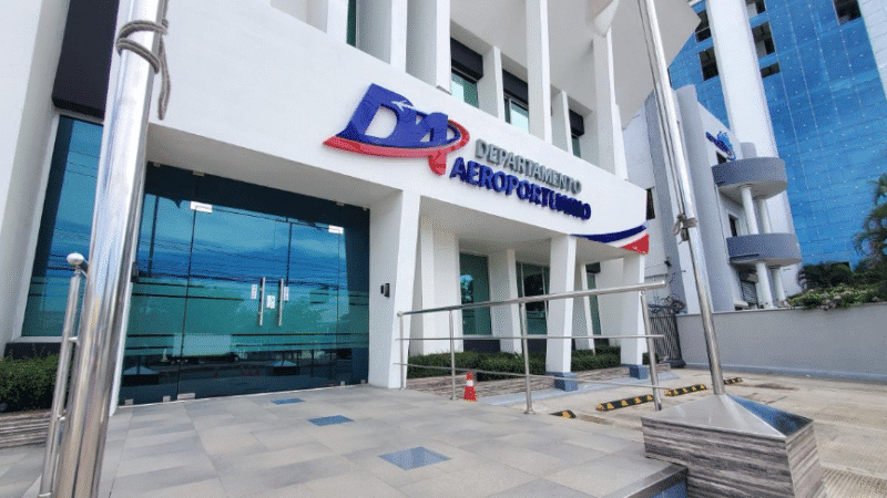 Comisión Aeroportuaria ordena a AERODOM pagar cinco millones de dólares por fallo eléctrico en el AILA