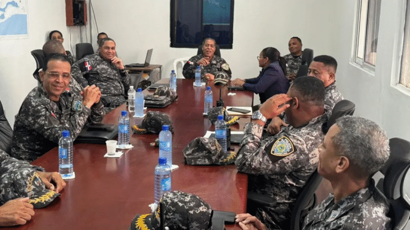 Director Regional Sureste sostuvo la reunión semanal de seguimiento de trabajos estratégicos de seguridad ciudadana entre el MP y la PN.