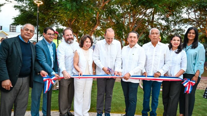 Industrias San Miguel y Alcaldía de Santiago de los Caballeros inauguran circuito de máquinas de ejercicios al aire libre para promover el bienestar comunitario
