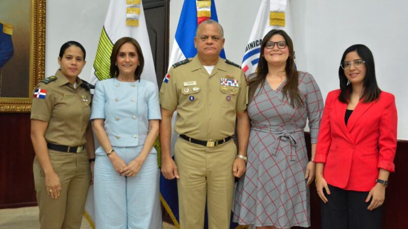 Ministerio de Defensa y ADEOFA realizan taller para padres de niños con autismo