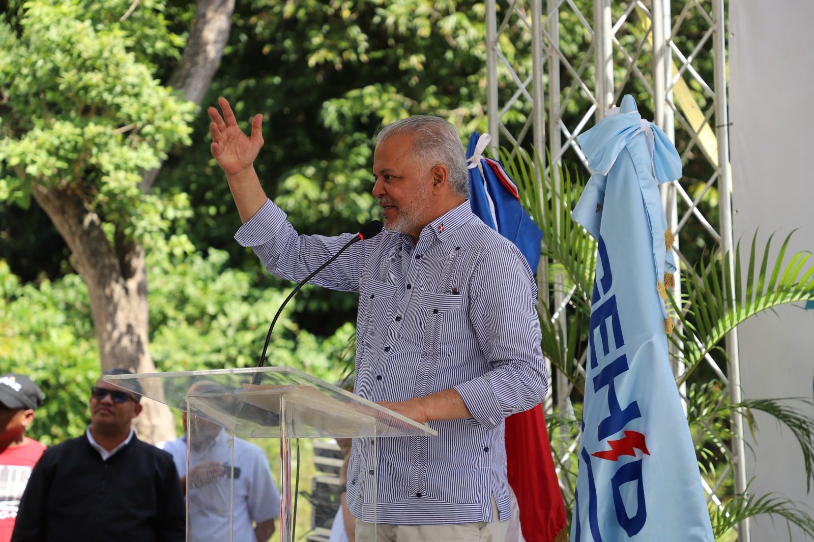 EGEHID transforma caminos en el entorno de presas en San Cristóbal