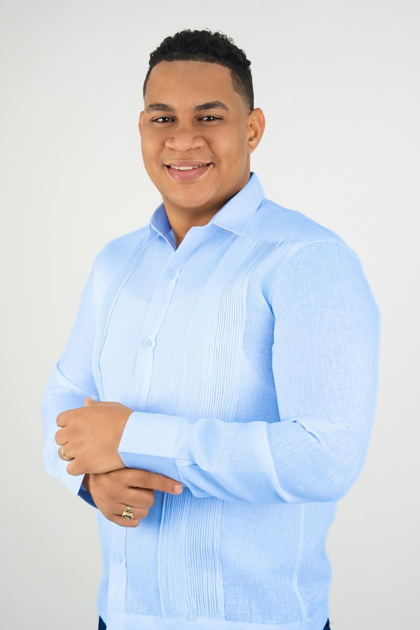 Wilson Cabrera lanza su candidatura a la Secretaría General de la Juventud Revolucionaria Moderna (JRM) en Santo Domingo Este