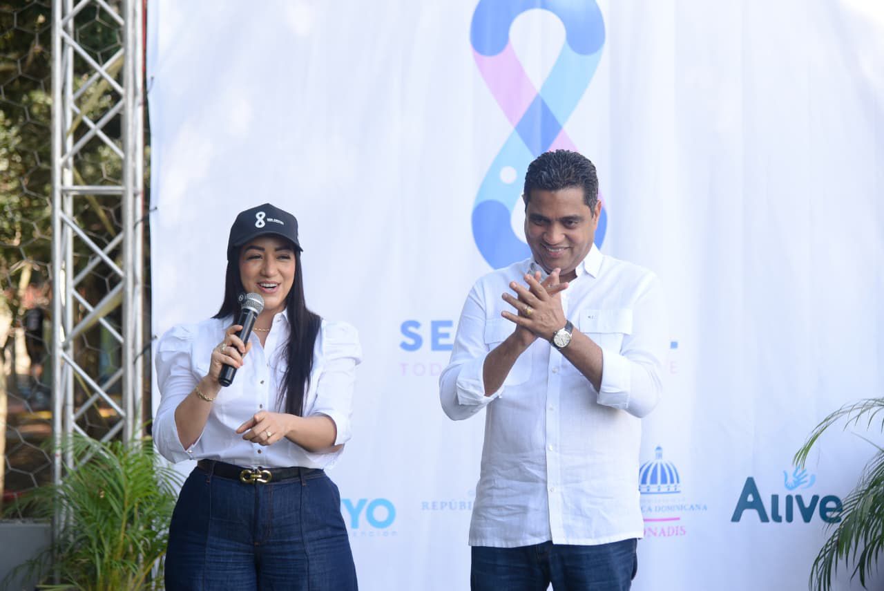Ser Social y Alive Foundation celebran primer equipo de fútbol inclusivo en Santiago