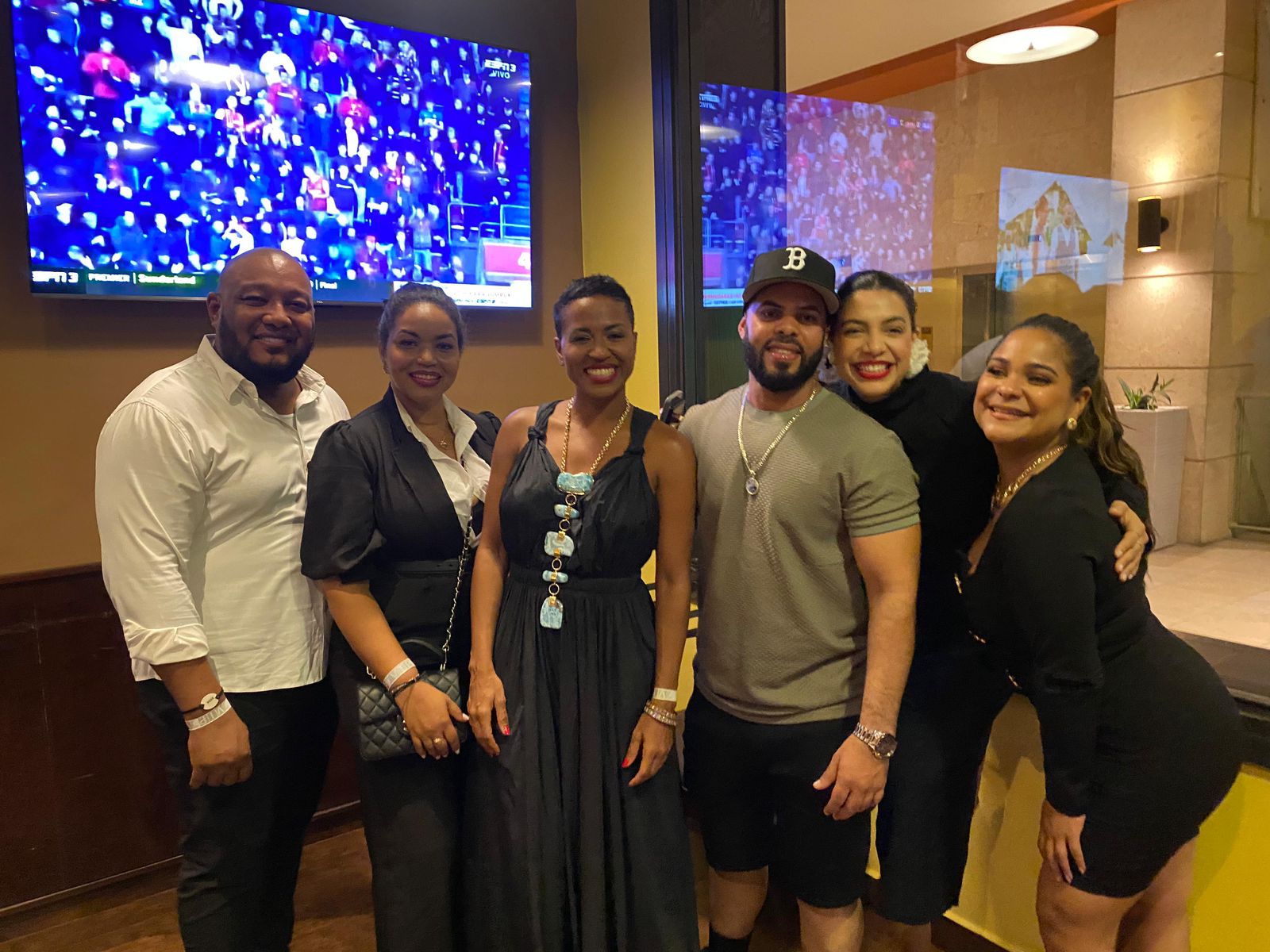 Peluquero de Moca Brilla en CIMA 2025: Joelkis de la Cruz García, el Estilista de las Estrellas Migratorias