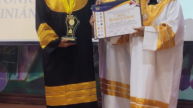 Dr. Cruz Jiminián recibe título Doctor Honoris Causa por múltiples universidades internacionales