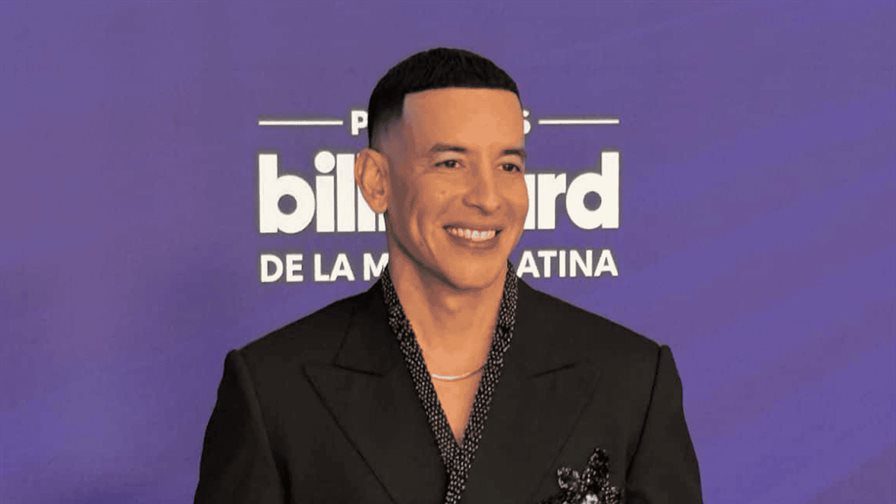 Daddy Yankee predicó durante su presentación en los Premios Billboard: un regreso espectacular y con mensaje de fe
