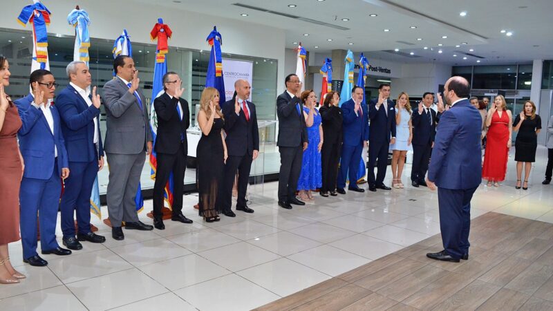 CENTROCAMARA-RD Juramenta nueva directiva y Conmemora su Décimo Aniversario