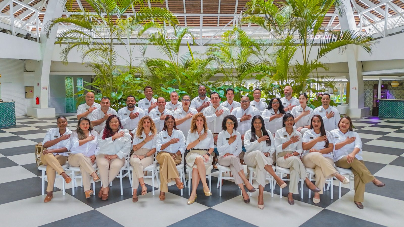 Grand Sirenis Punta Cana celebra “La Marea de Novedades”: Un encuentro que une a sus más de mil corazones