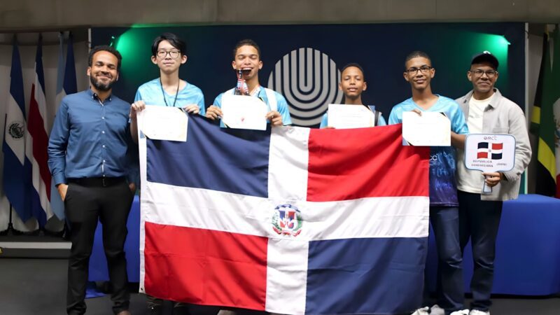 Estudiantes dominicanos se destacan en la vigésimo séptima Olimpiada de Matemática de Centroamérica y el Caribe.