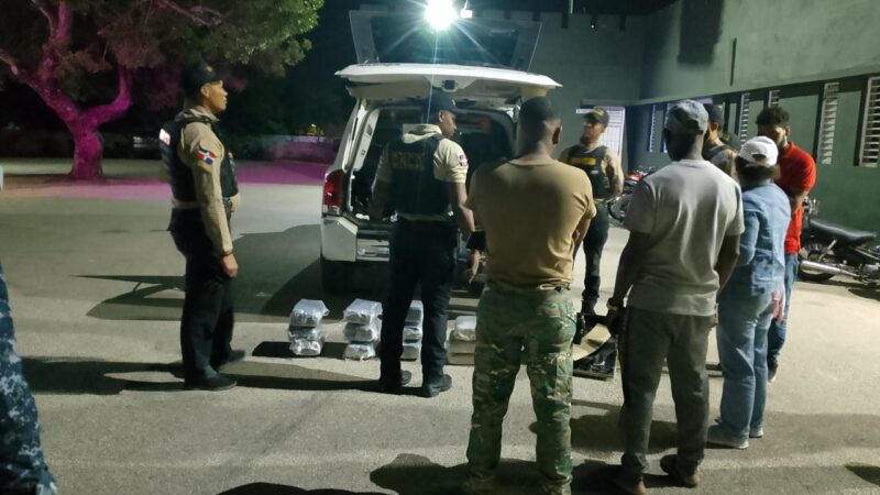 Ejército detiene hombre que ocultaba 12 pacas de marihuana en San Juan de la Maguana