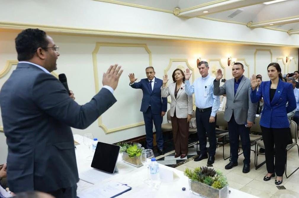 CONADIS celebra su Primera Asamblea General Ordinaria de 2026 y juramenta nuevos miembros del Directorio Nacional