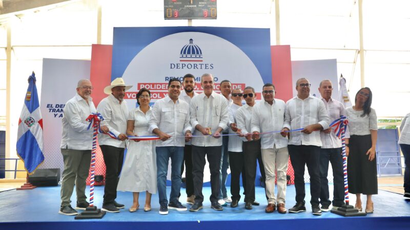 Presidente Abinader entrega obras deportivas en Dajabón con inversión de 43.5 millones de pesos