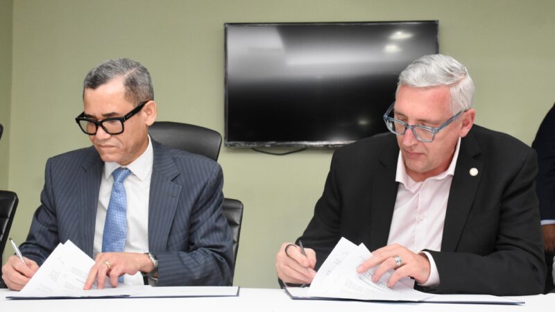 Ministerio de Trabajo y la ITF acuerdan cooperación para fortalecer los derechos laborales en el sector transporte