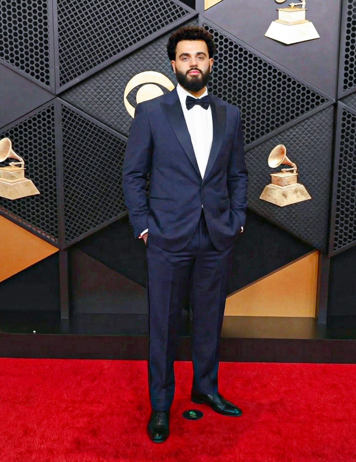 Mirud alcanza el #1 en Apple Music y apunta a los Premios Grammy