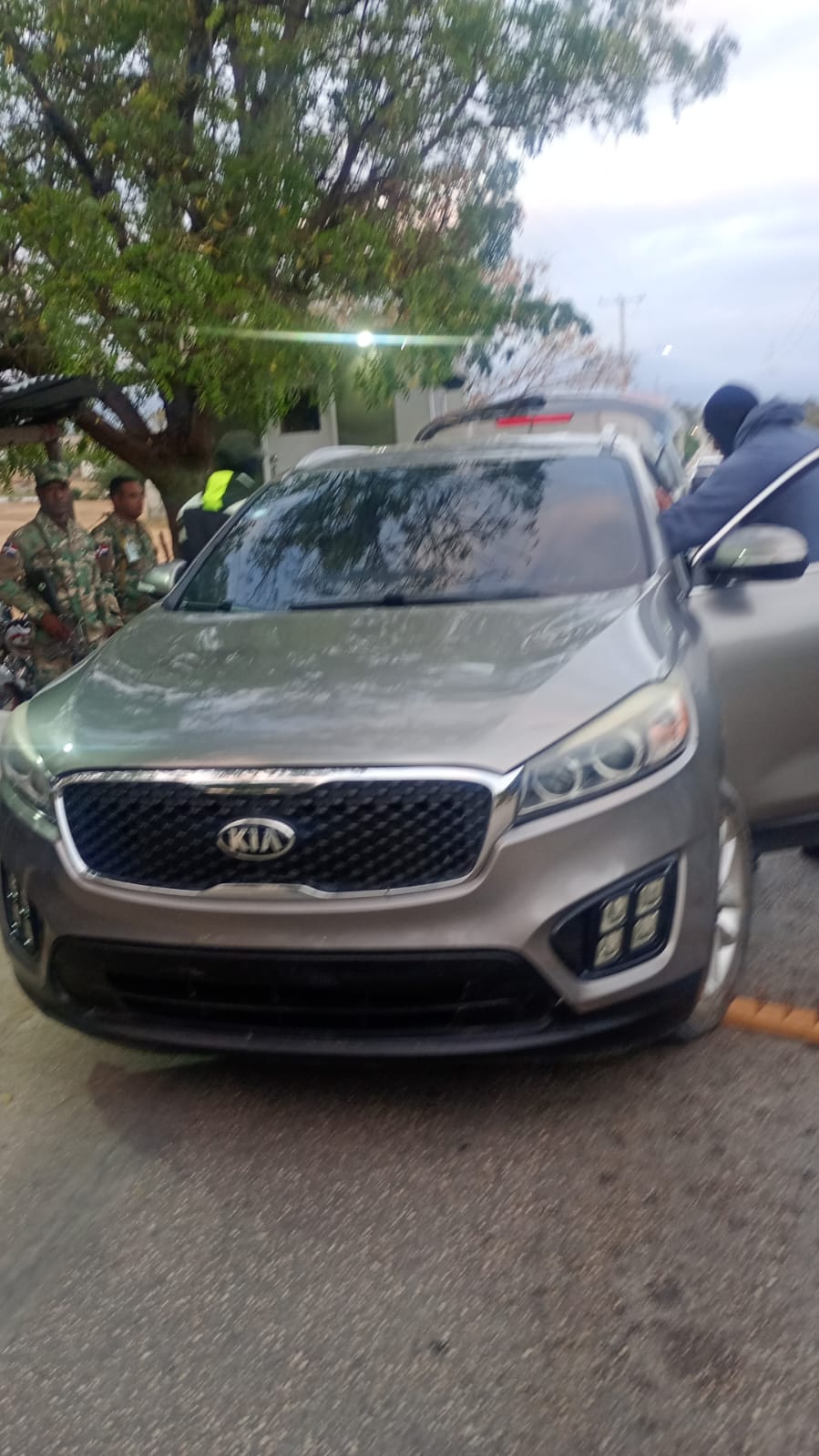 Ejército detiene ciudadano dominicano por transportar indocumentados en San Juan de la Maguana