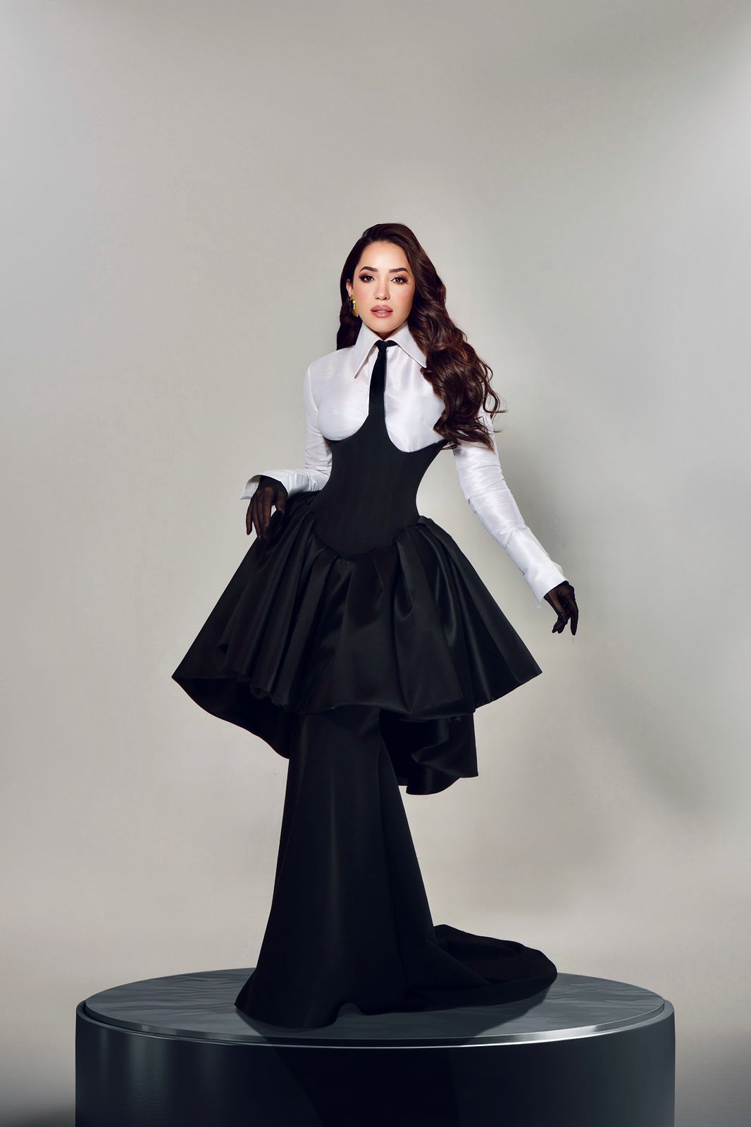 Karen Yaport regresa a la alfombra de Premios Soberano junto a Amara La Negra, Josell Hernández y Sophia Sanabria