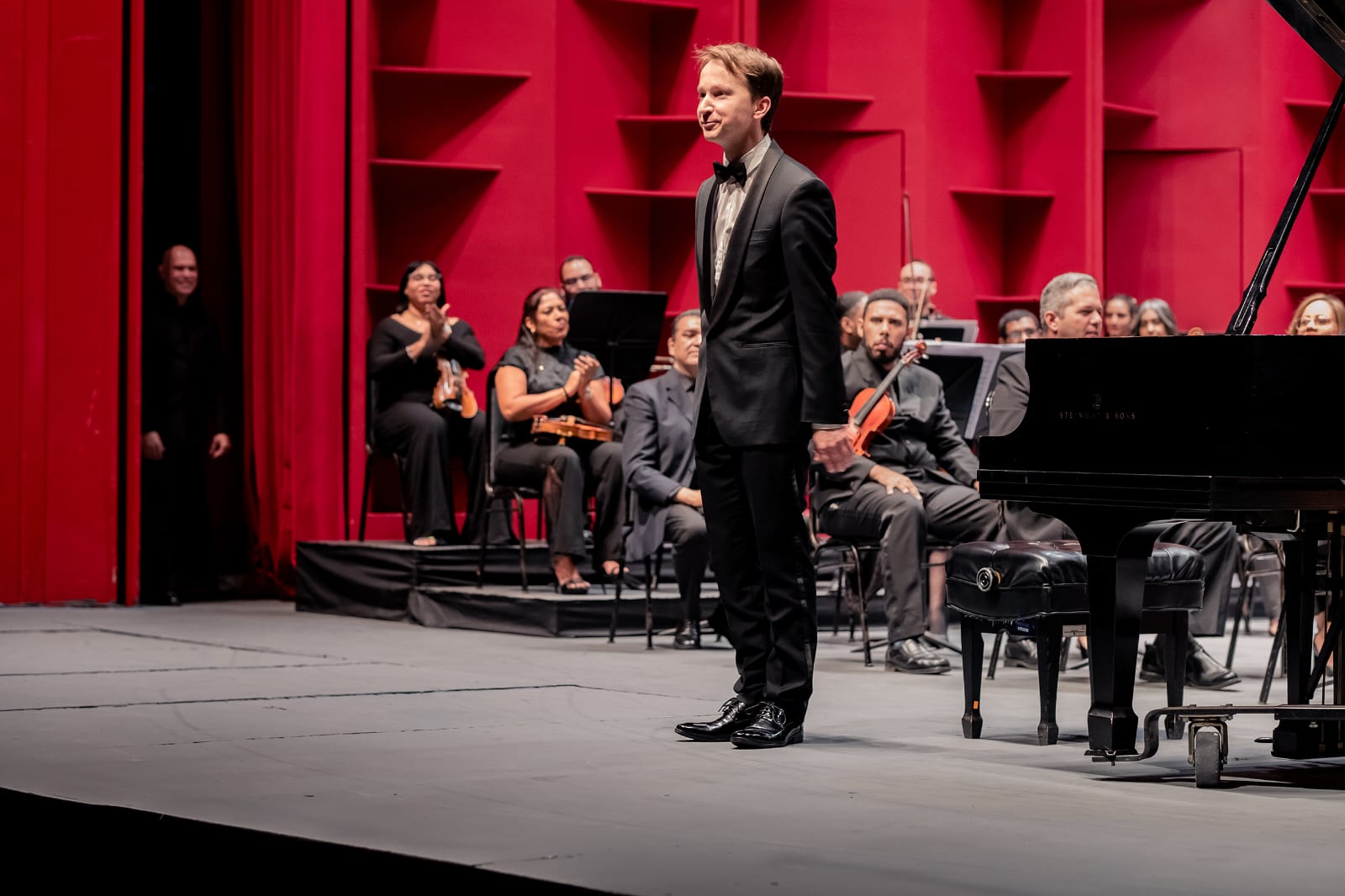 Noche magistral: Beethoven y la solidaridad de Promapec conquistan el Teatro Nacional