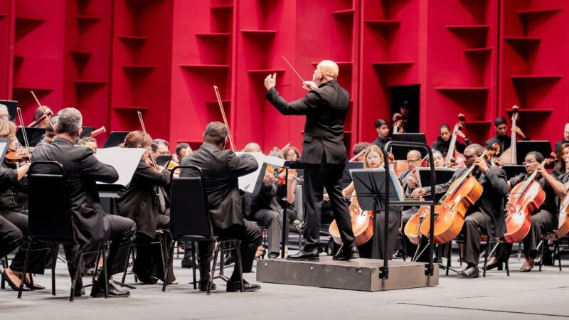 Noche magistral: Beethoven y la solidaridad de Promapec conquistan el Teatro Nacional