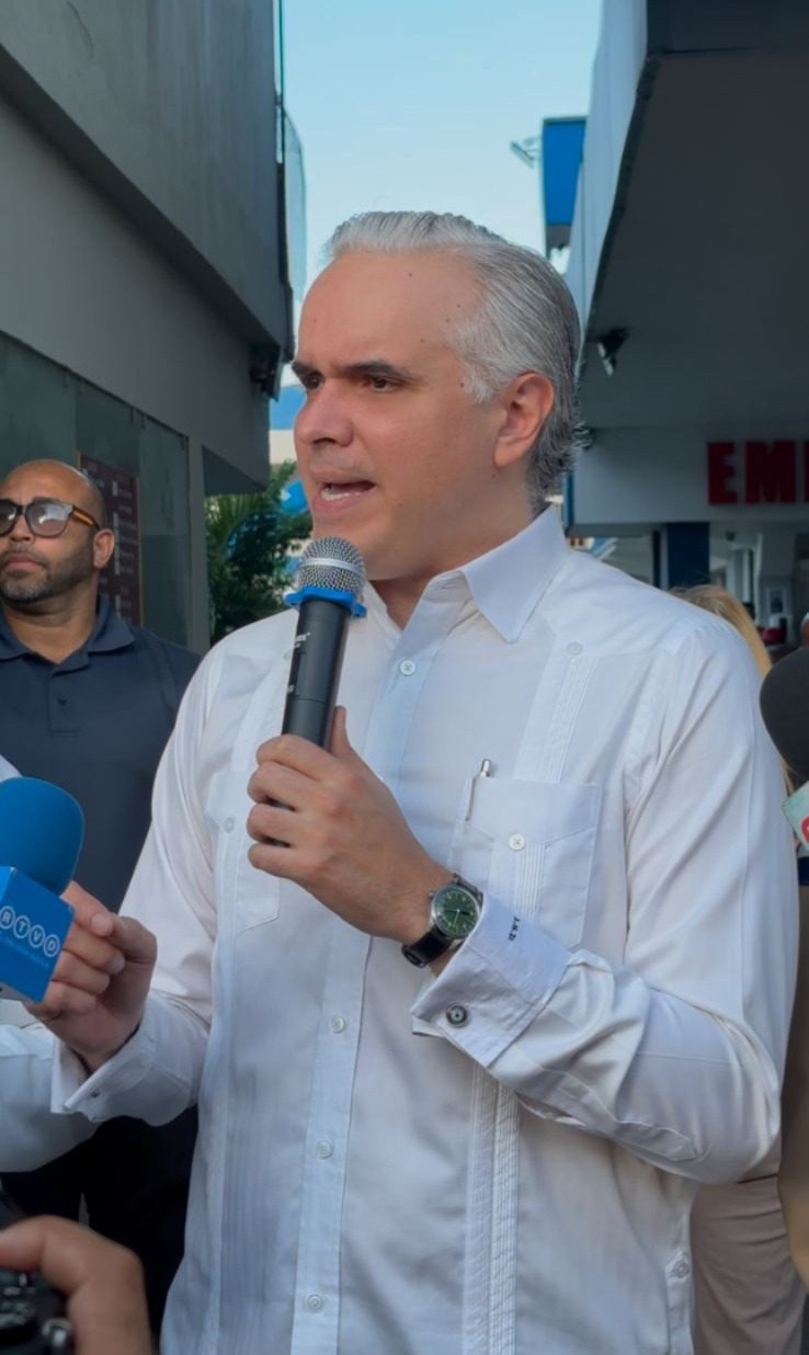 Ministro De Camps destaca inversión en capacitación docente, apoyo a las familias y fortalecimiento de la educación técnico-profesional