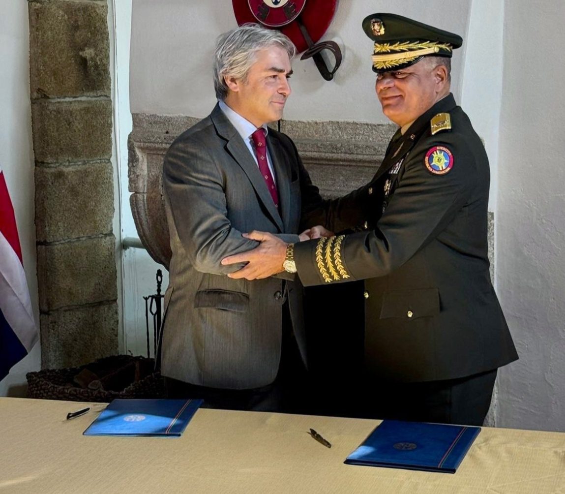 República Dominicana y Portugal firman contrato para adquisición de cuatro patrulleros de altura clase “Tejo”