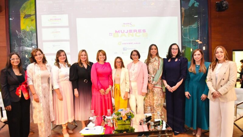 Foro “Mujeres en la Banca” llega a Santiago para analizar impacto del liderazgo femenino en el sector financiero del Cibao