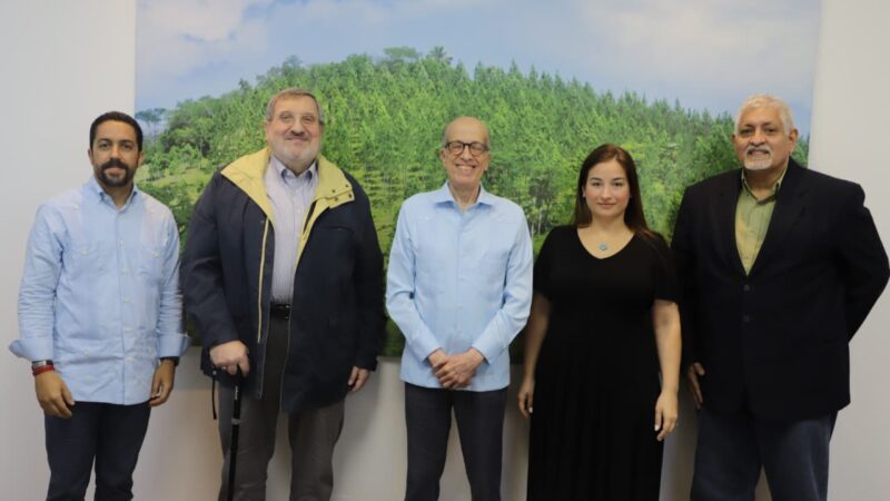 RD avanza en cooperación geoespacial con Italia