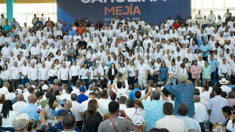 Diputado Manuel Núñez destaca multitudinario acto de Carolina Mejía en rendición de cuentas del PRM