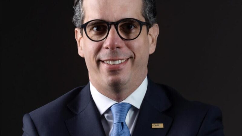 CONEP respalda indexación salarial propuesta por Omar Fernández