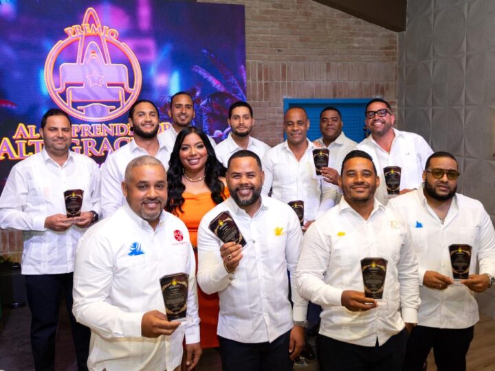 Premios El Emprendedor Altagraciano celebra con éxito su 3ra edición