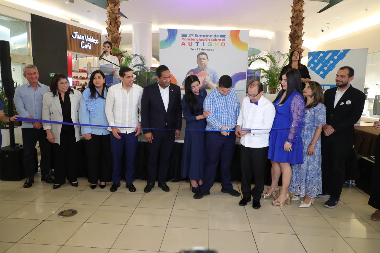 Procuradora evitó cancelación de madre de niño con autismo y plantea urgencia de atención integral en el país