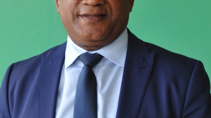 Procurador de Medio Ambiente de provincia Duarte lleva empleados a audiencia a declarar contra periodista Olivo De León