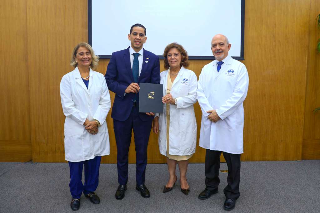 SeNaSa y el Instituto Dermatológico firman nuevo acuerdo que fortalece el acceso a servicios dermatológicos para sus afiliados